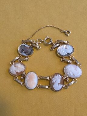 Vintage 12k Gold Filled Cameo Link Bracelet - Likely Van Dell Piece